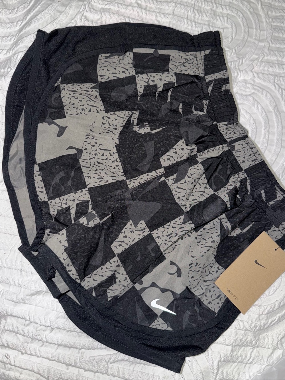 Nike Black & Gray Patterned Running Shorts - Picture 1 of 2